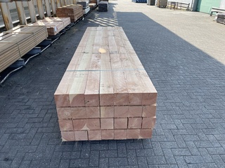 Ca. 14x Douglas balken fijnbezaagd, 150x150mm, lengte 250cm